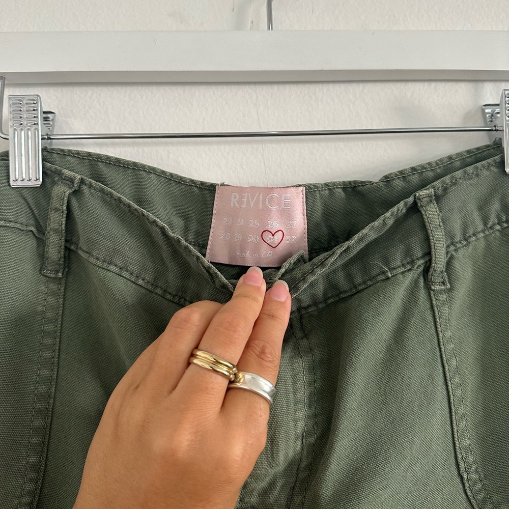 Low Waisted Revice Cargo Pants Gem